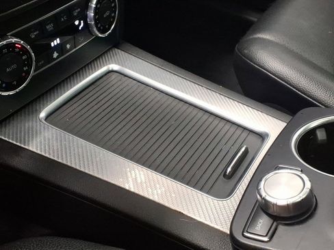 Used 2014 Mercedes-Benz GLK 350 image 16