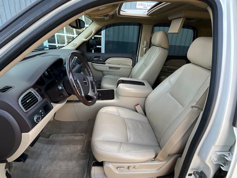 Used 2012 GMC Yukon Denali image 10