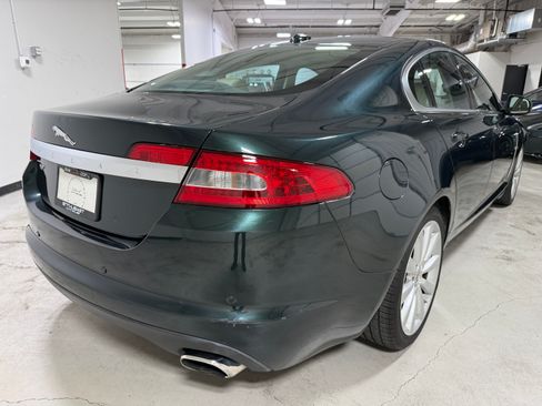 Used 2010 Jaguar XF Premium RWD image 5
