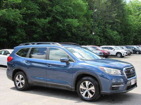 Used 2019 Subaru Ascent Premium 8-Passenger AWD/4WD image 10