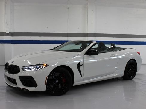 Used 2022 BMW M8 Competition image 1