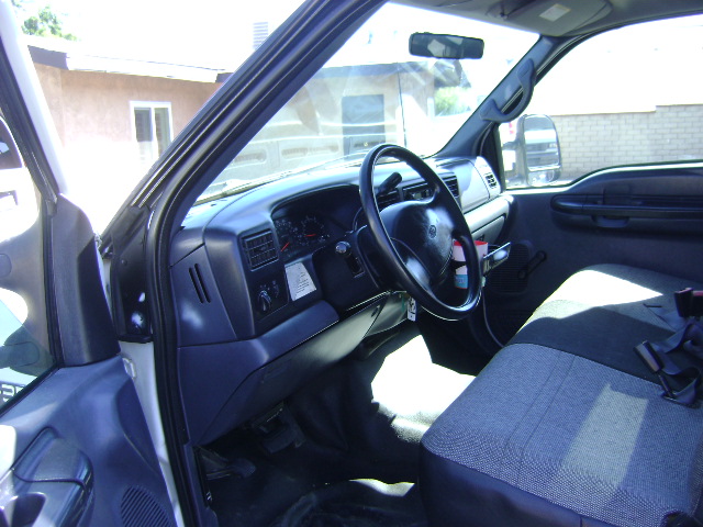 Used 2000 Ford F350 2WD Regular Cab Super Duty image 10