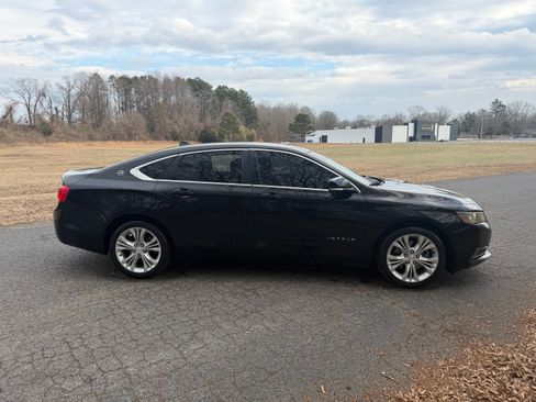 Used 2014 Chevrolet Impala LT image 11