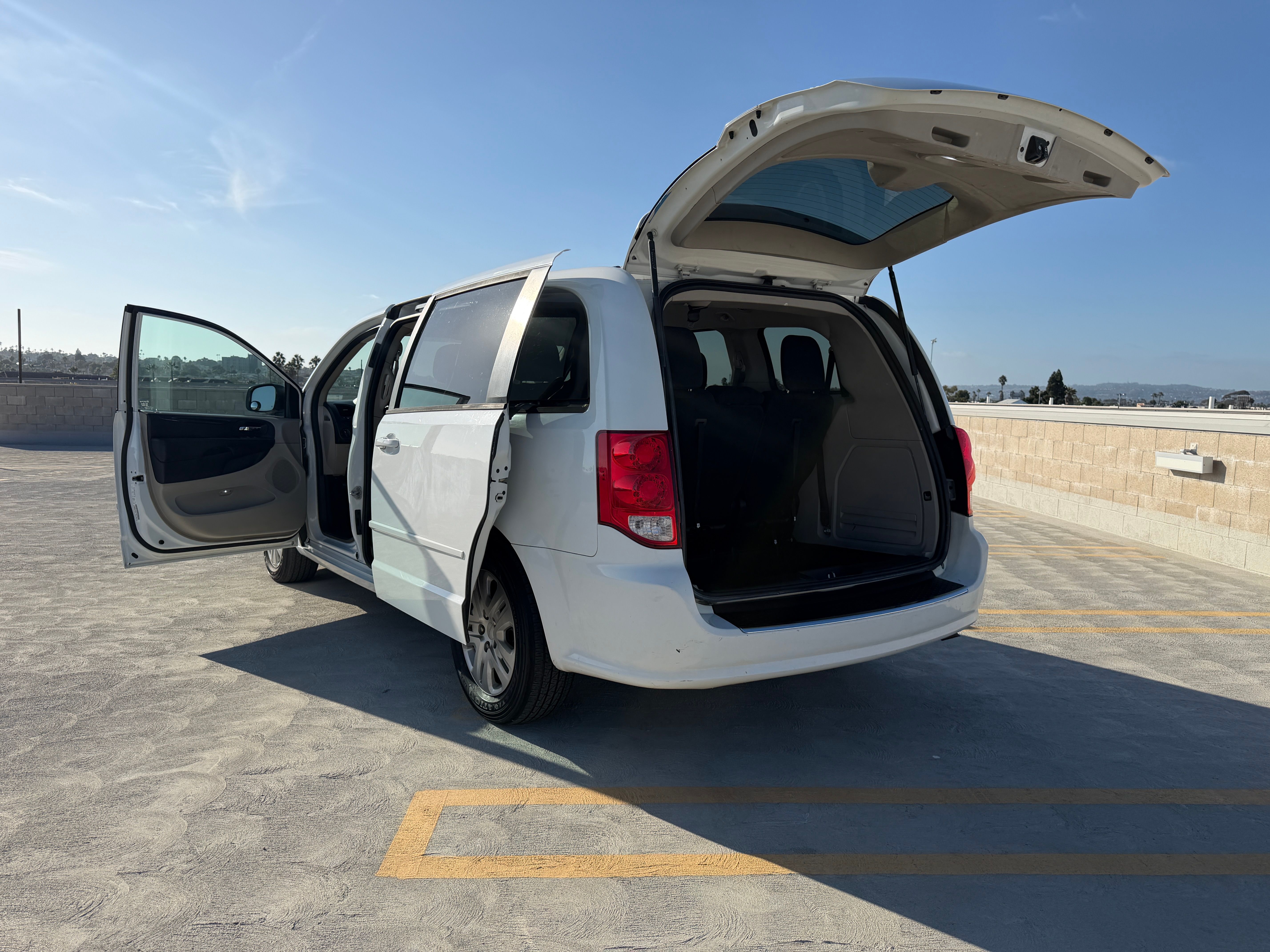 Used 2014 Dodge Grand Caravan UNAVAIL FWD image 12