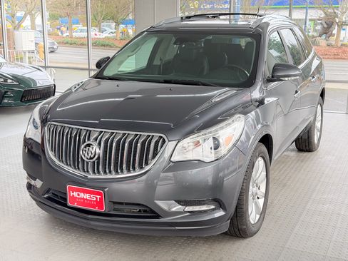Used 2014 Buick Enclave Premium image 3