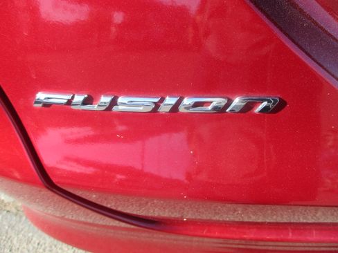 Used 2016 Ford Fusion SE Sedan 4D FWD image 10