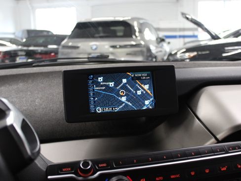 Used 2018 BMW i3 w/ Range Extender RWD image 12