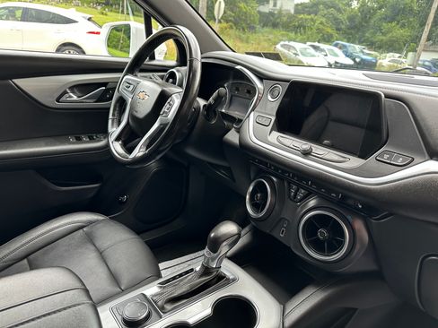 Used 2020 Chevrolet Blazer LT image 13