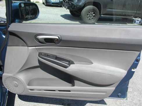 Used 2009 Honda Civic LX Sedan image 23
