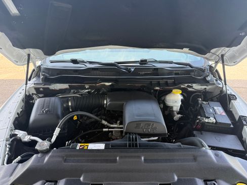 Used 2020 RAM 1500 Regular Cab Classic Tradesman RWD image 17