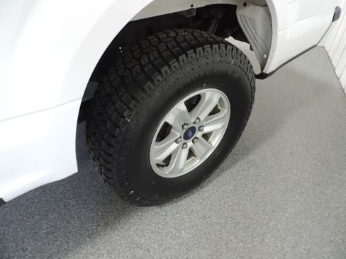 Used 2018 Ford F150 XLT image 19