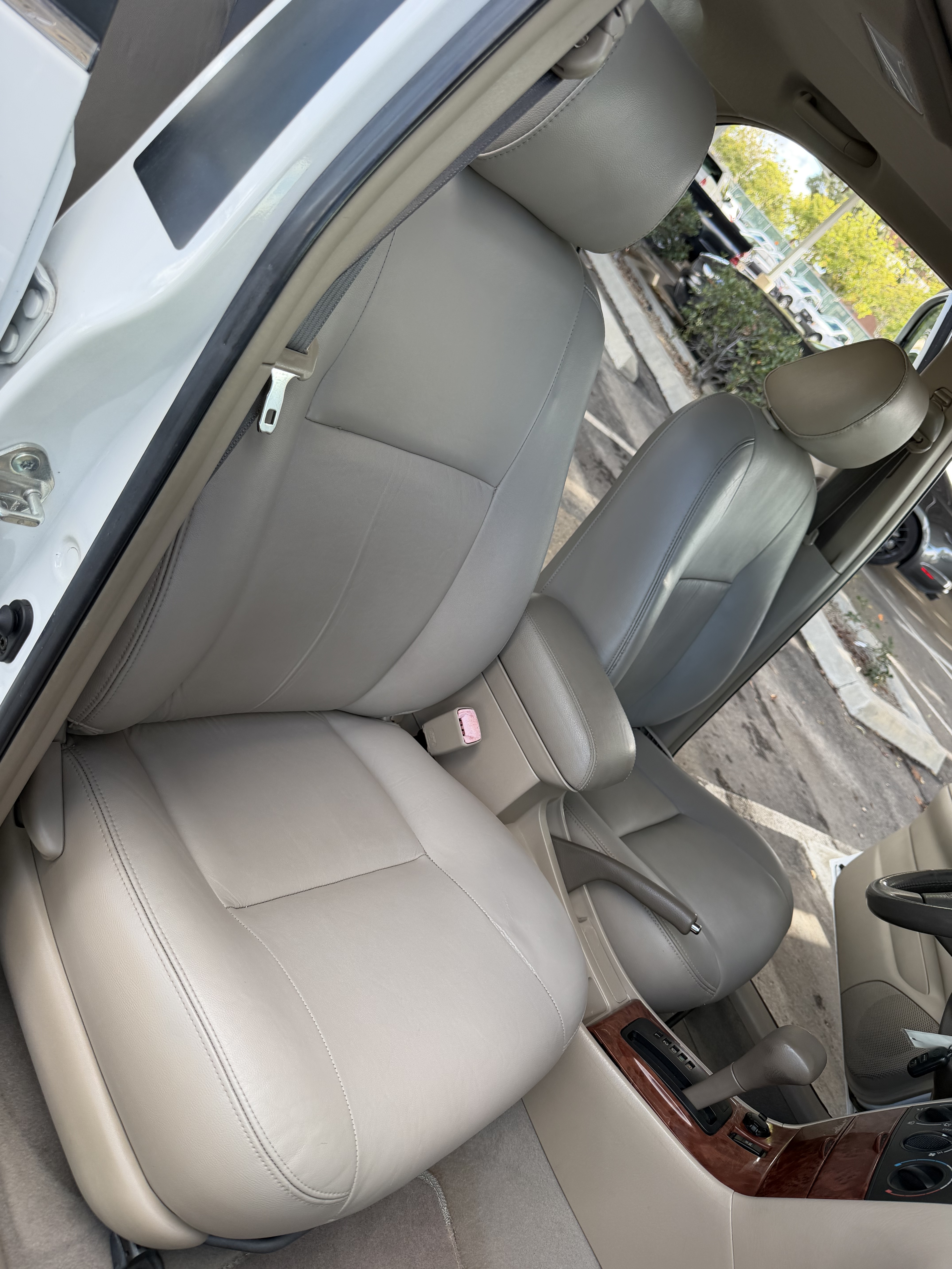 Used 2005 Toyota Corolla UNAVAIL FWD image 34