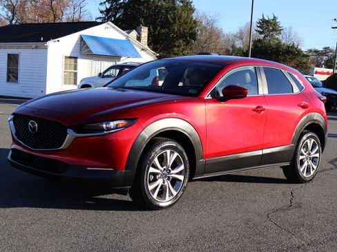 Used 2021 MAZDA CX-30 image 4