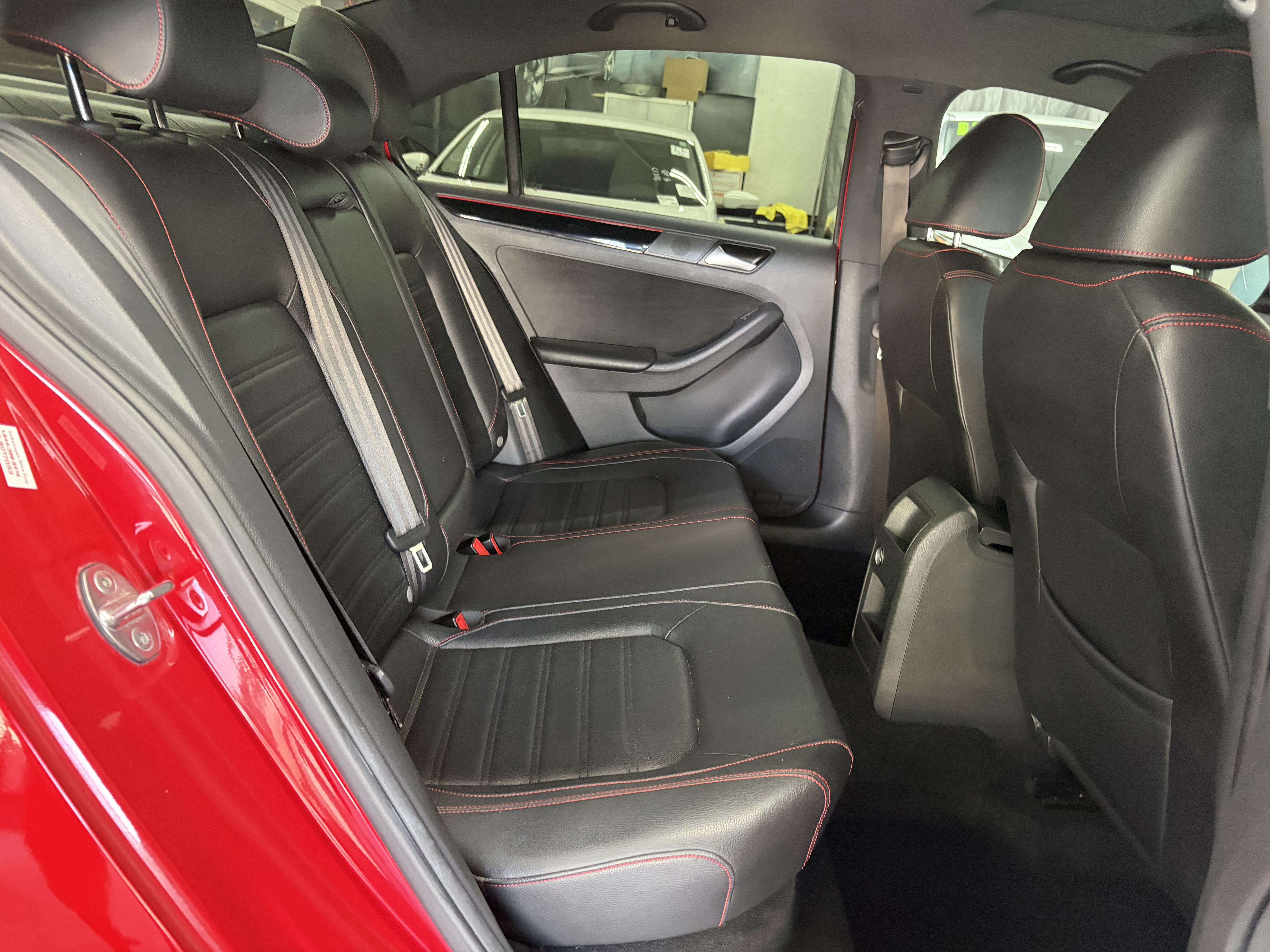 Used 2017 Volkswagen Jetta GLI SE Sedan FWD image 16