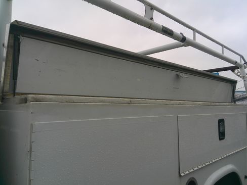 Used 2017 GMC Sierra 2500 Classic W/T image 16