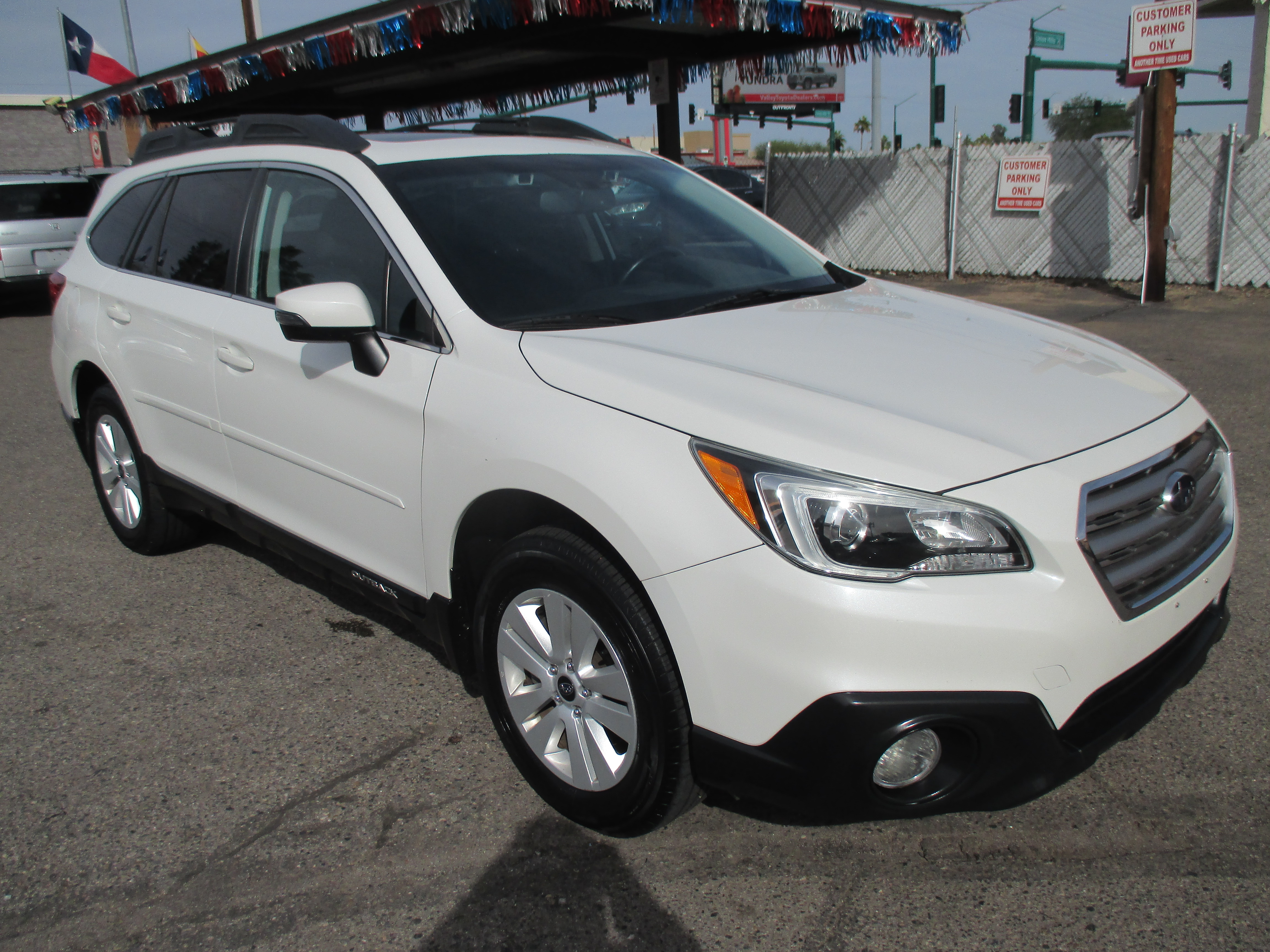 Used 2016 Subaru Outback 2.5i Premium AWD/4WD image 15