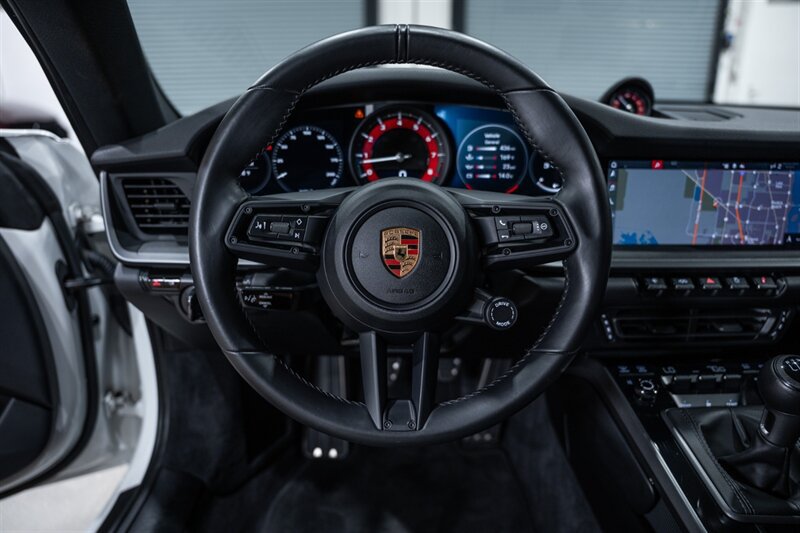 Used 2021 Porsche 911 Carrera 4S AWD/4WD image 19