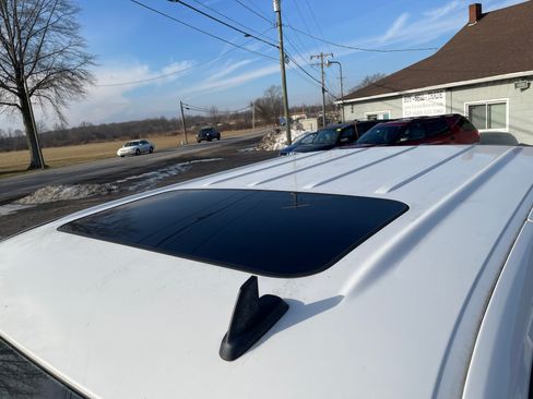 Used 2008 Chevrolet Avalanche Z71 image 9