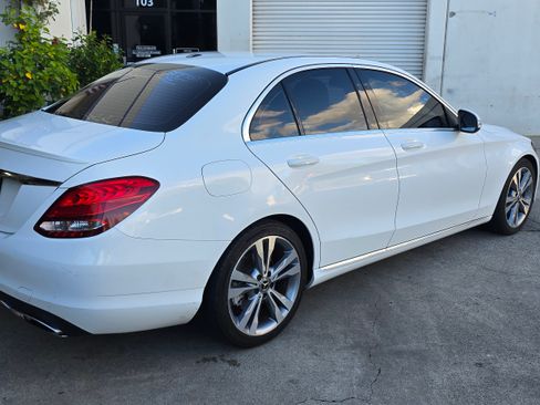 Used 2015 Mercedes-Benz C 300 Sport image 5
