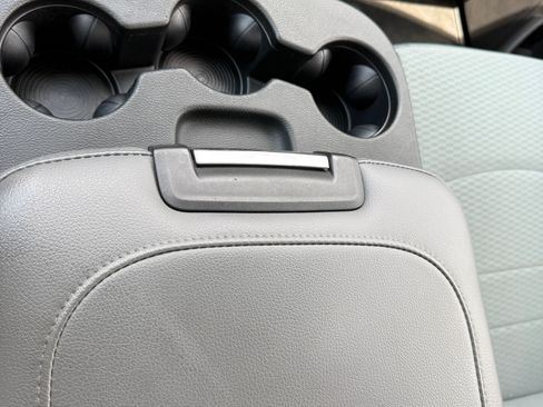 Used 2017 RAM 1500 2WD Regular Cab ST image 14