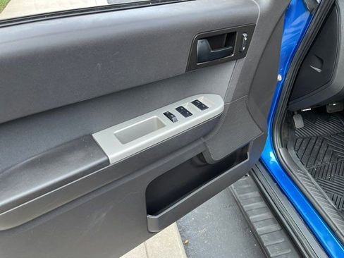 Used 2012 Ford Escape XLT image 20