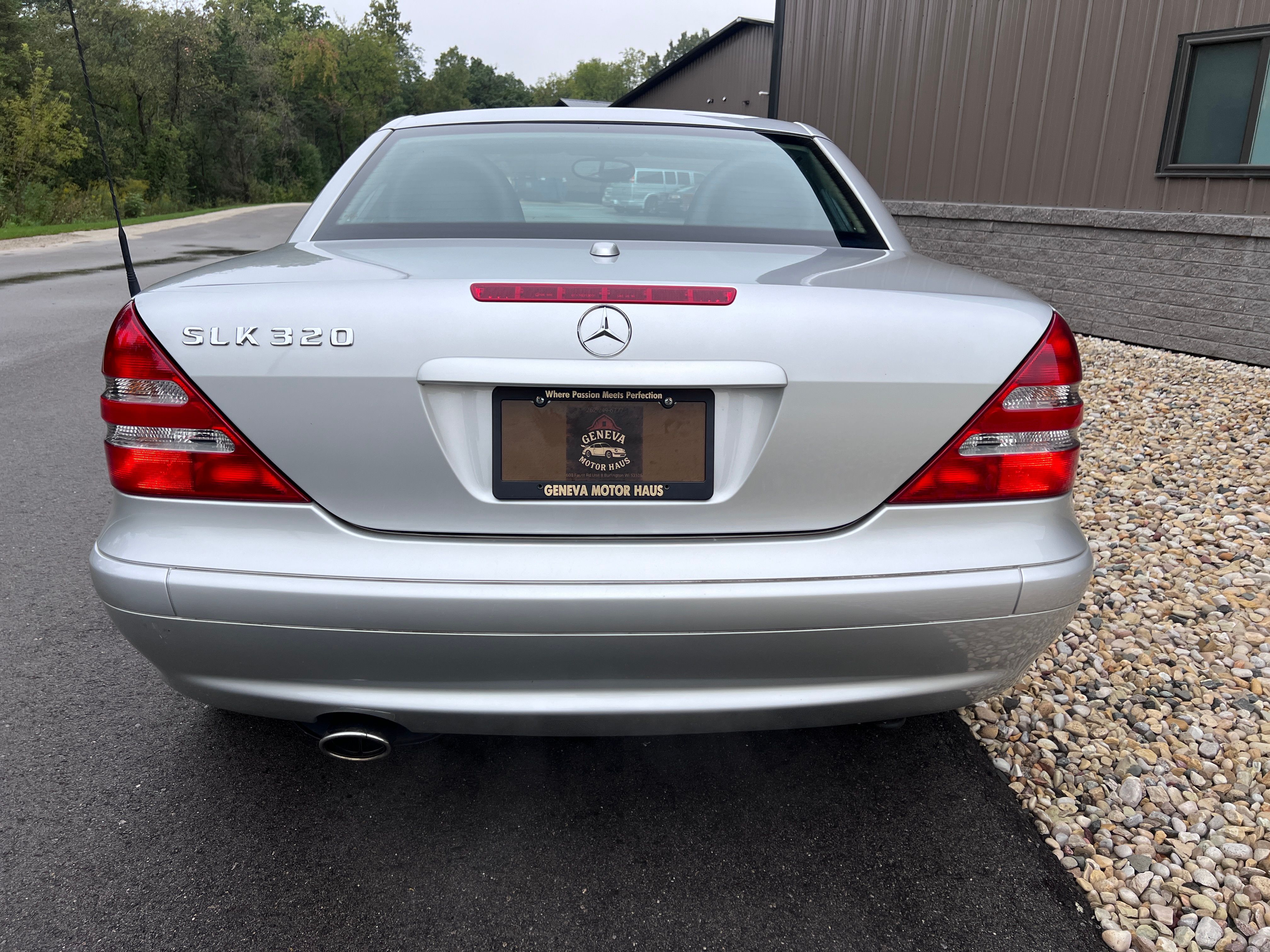 Used 2003 Mercedes-Benz SLK 320 image 9
