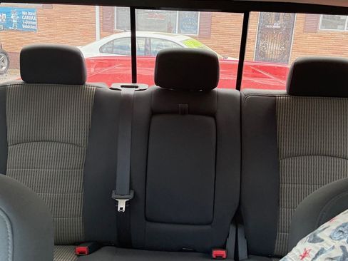 Used 2009 Dodge Ram 1500 Truck SLT image 18