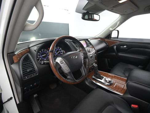 Used 2018 INFINITI QX80 image 33