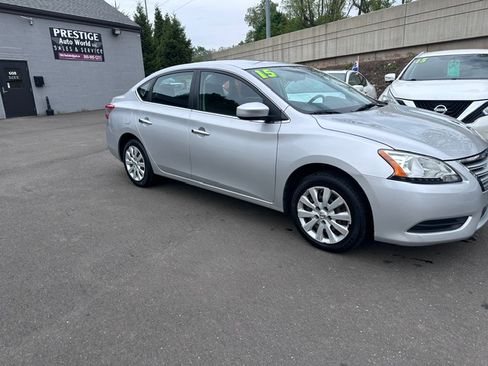 Used 2015 Nissan Sentra SV FWD image 2