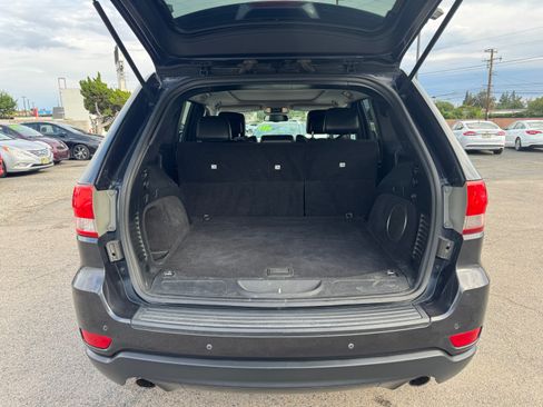 Used 2012 Jeep Grand Cherokee Altitude image 25