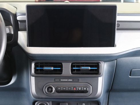 Used 2025 Ford Maverick XLT image 5