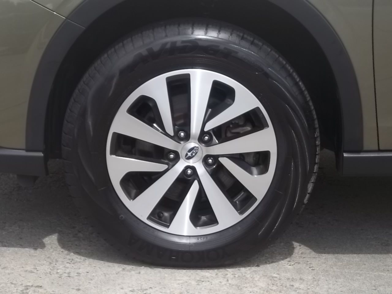 Used 2020 Subaru Outback Premium AWD/4WD image 13