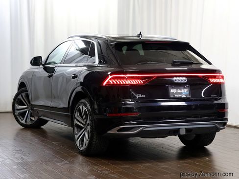 Used 2020 Audi Q8 Prestige image 9
