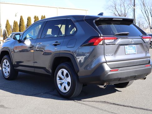 Used 2023 Toyota RAV4 LE image 6