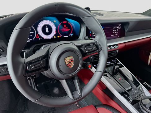 New 2026 Porsche 911 Carrera 4S image 25