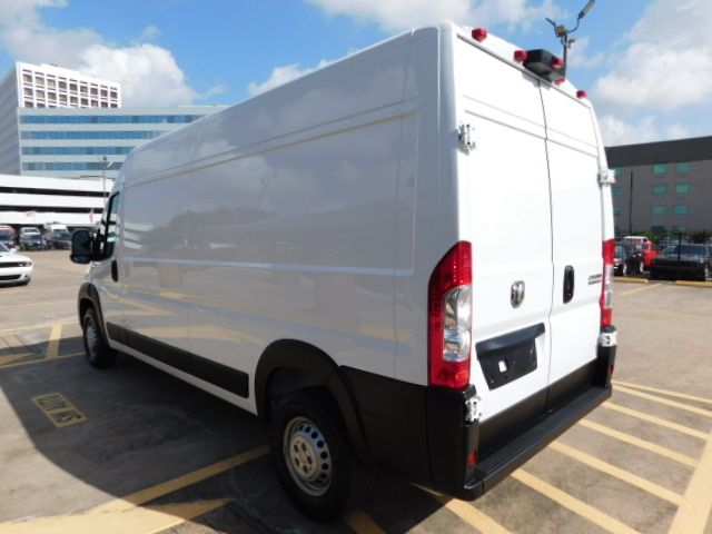Used 2024 RAM ProMaster 2500 159 High Roof FWD image 5