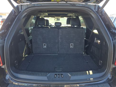 Used 2022 Ford Explorer ST image 10