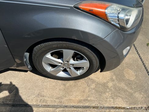 Used 2013 Hyundai Elantra GLS image 5