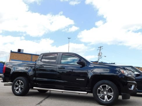 Used 2016 Chevrolet Colorado Z71 image 3