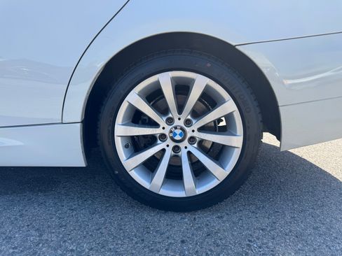 Used 2011 BMW 328i image 14