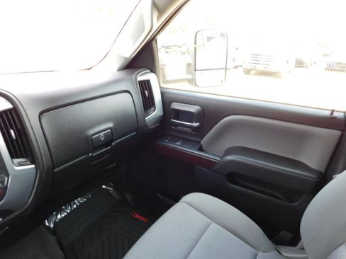 Used 2015 GMC Sierra 3500 SLE image 18