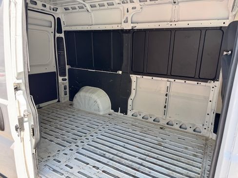 Used 2019 RAM ProMaster 2500 image 11
