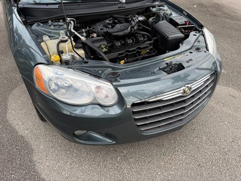 Used 2005 Chrysler Sebring Touring image 54