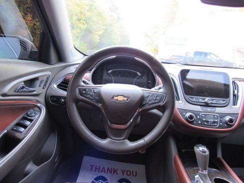 Used 2016 Chevrolet Malibu Premier image 22
