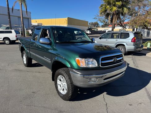 Used 2000 Toyota Tundra SR5 image 16