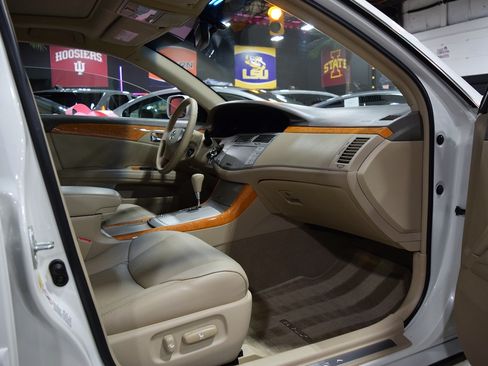 Used 2006 Toyota Avalon XLS image 20