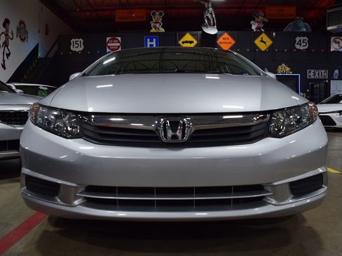 Used 2012 Honda Civic EX-L image 10