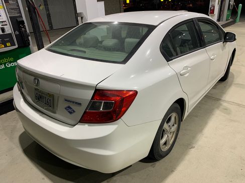 Used 2012 Honda Civic GX image 2
