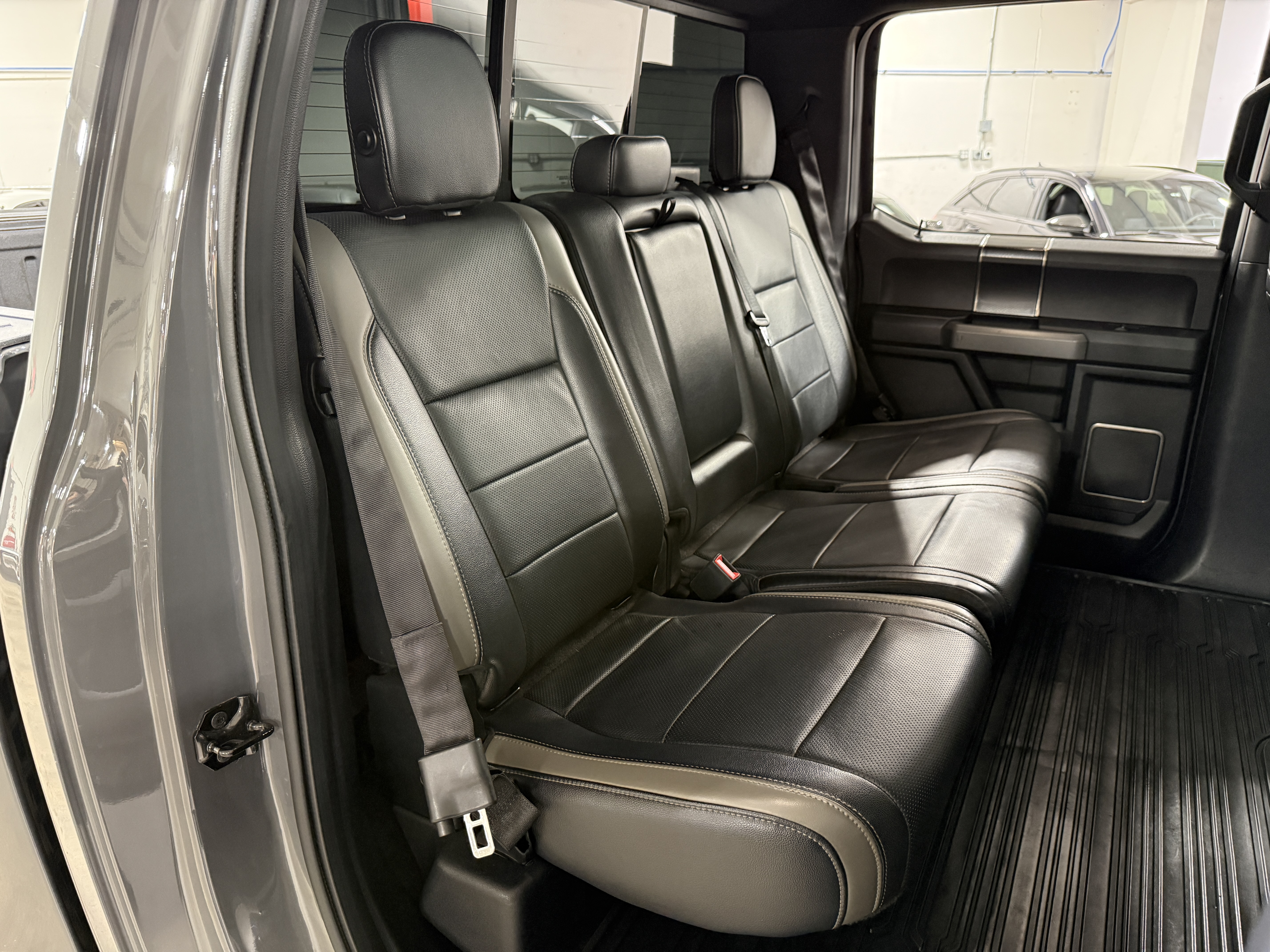 Used 2018 Ford F150 4x4 Crew Cab Raptor image 35