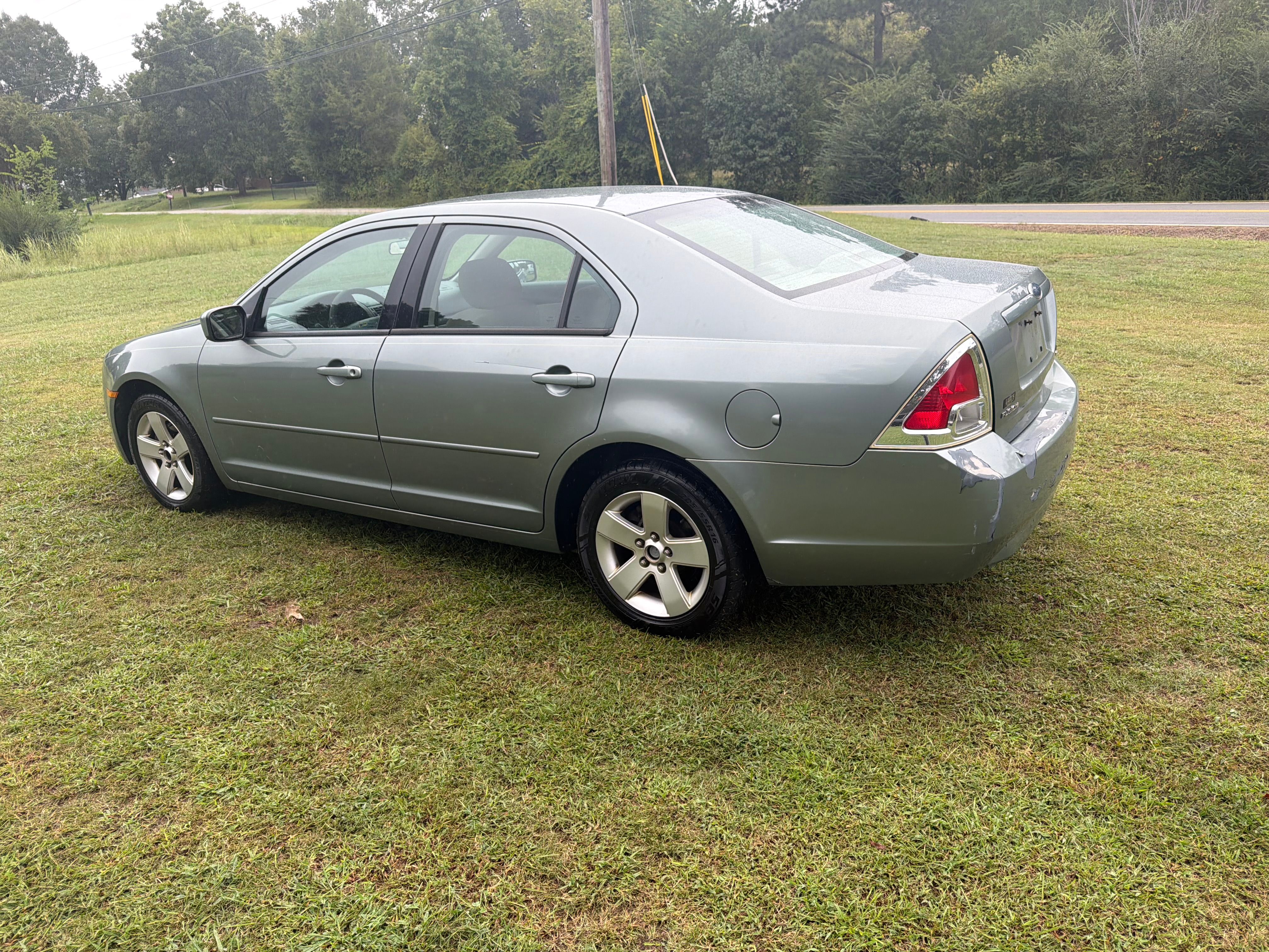 Used 2006 Ford Fusion SE FWD image 30